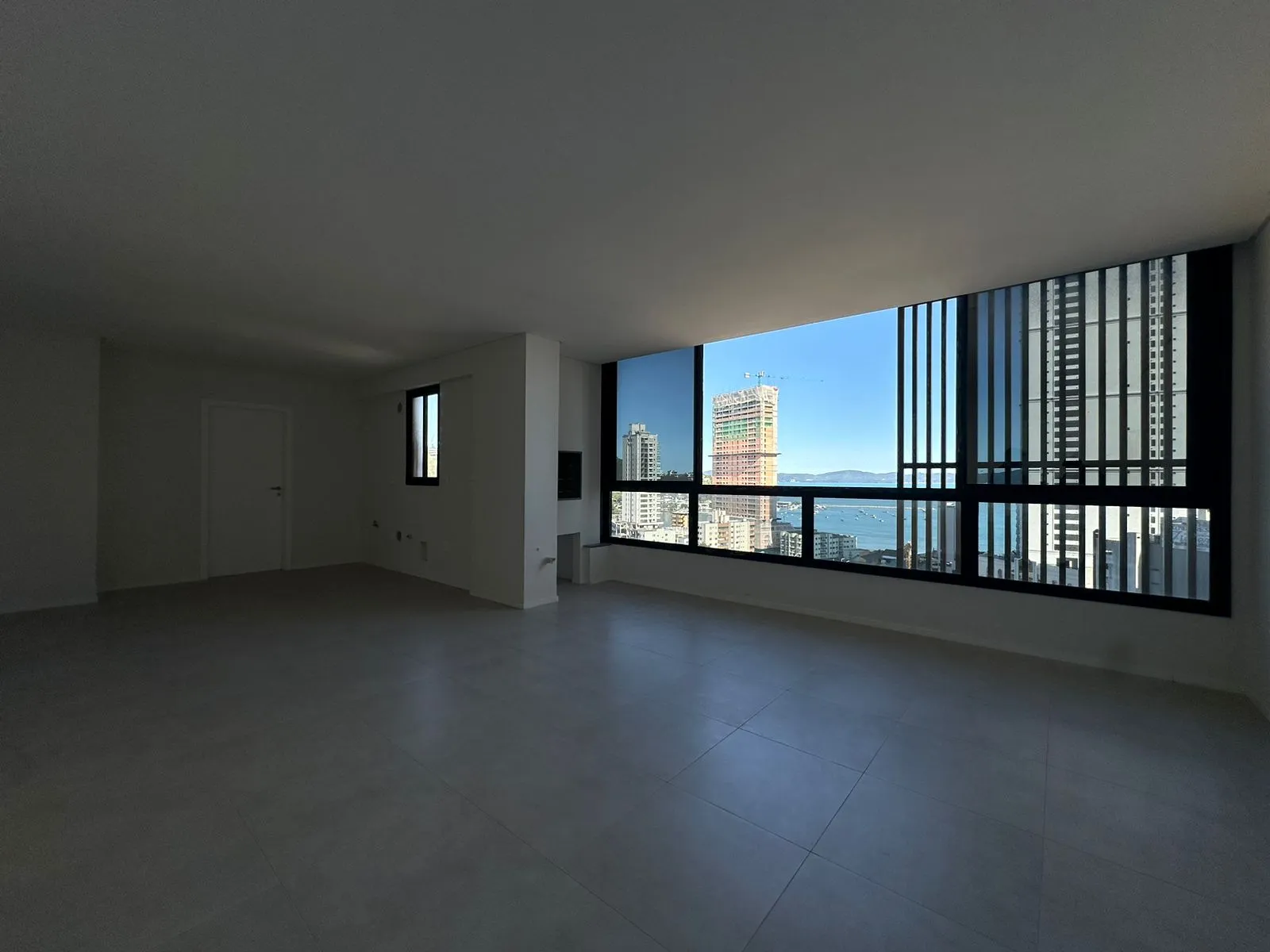 Imagem Apartamento com vista para o mar à venda com 116m2 por R$ 1.640.000,00