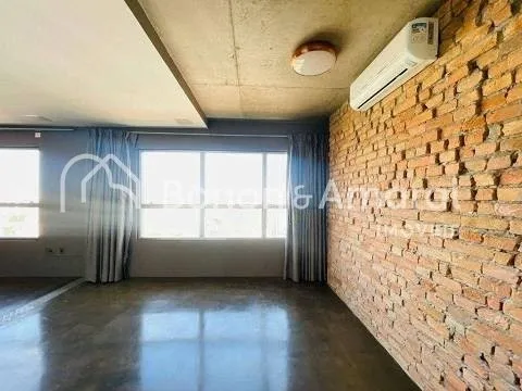 Imagem Apartamento com 3 Quartos e 2 Banheiros com 140m² por R$ 1.900.000