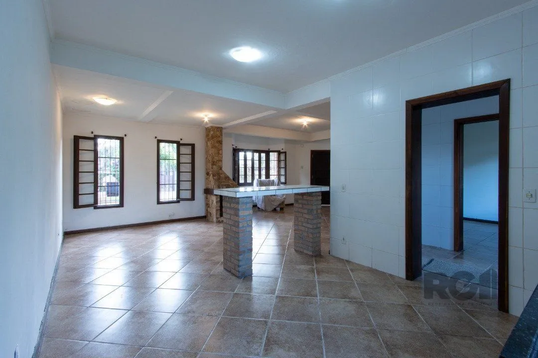 Imagem Casa para Venda - 267.81m², 3 dormitórios, sendo 1 suites, 4 vagas - Ipanema