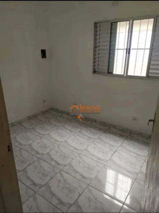 Imagem Sobrado com 3 dormitórios à venda, 125 m² por R$ 230.000,00 - Jardim Lenize - Guarulhos/SP