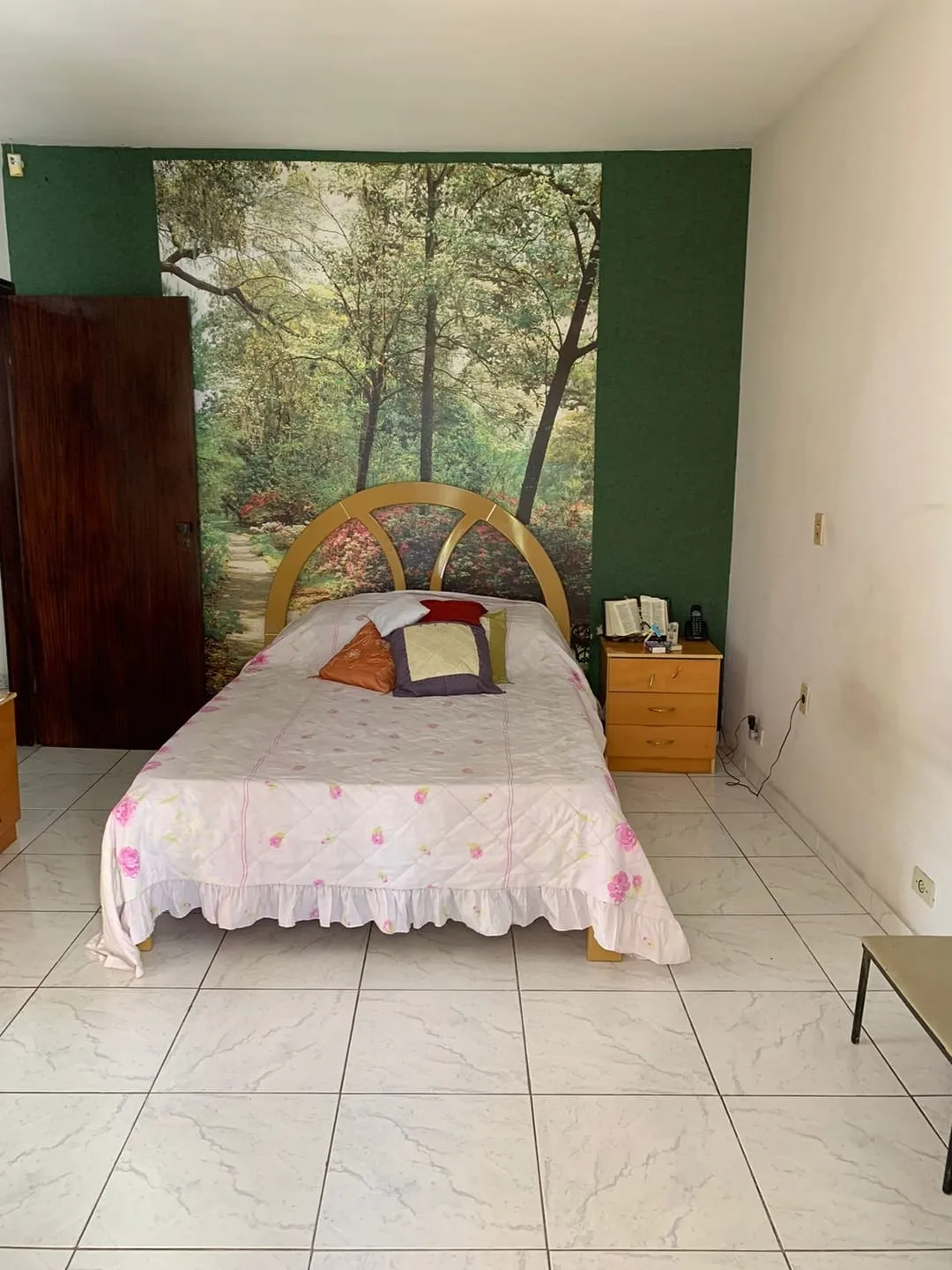 Imagem Casa à venda 3 Quartos, 1 Suite, 8 Vagas, São Benedito, Pindamonhangaba - SP