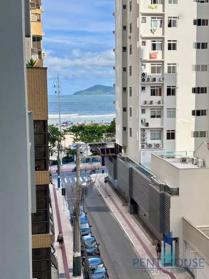 Imagem Apartamento Quadra Mar para Venda em Balneário Camboriú, CENTRO, 2 dormitórios, 1 suíte, 2 banheiros, 2 vagas