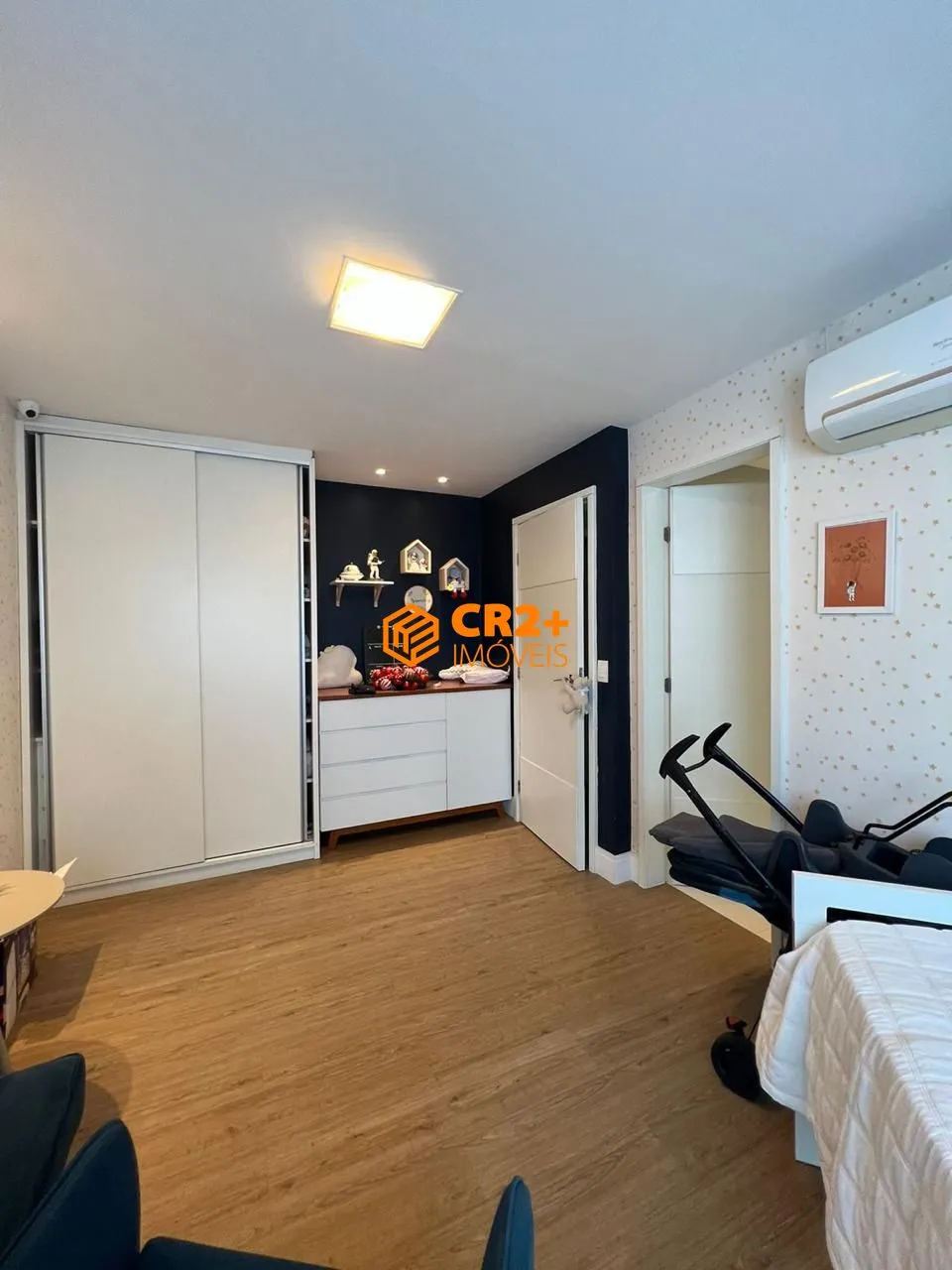 Imagem Vendo Apartamento de Luxo PORTEIRA FECHADA - 4 suítes 205m² em Casa Forte