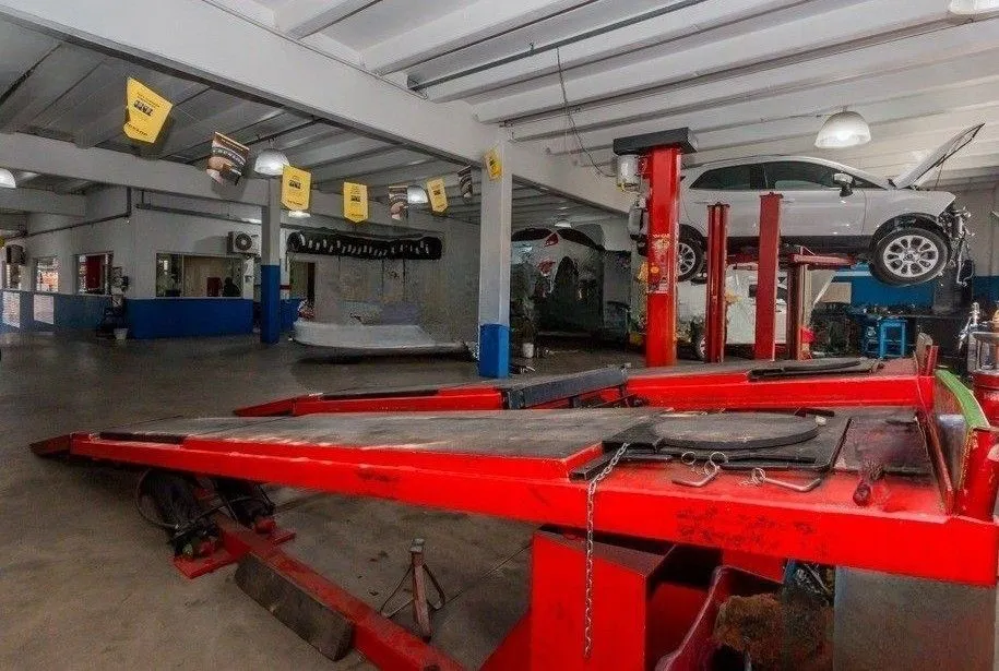 Imagem **Oportunidade Única! Ponto Comercial Ocupado à Venda na Tristeza, Porto Alegre, RS**