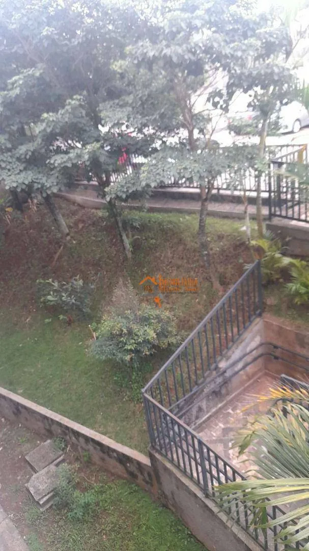 Imagem Apartamento com 2 dormitórios à venda, 44 m² por R$ 240.000,00 - Água Chata - Guarulhos/SP