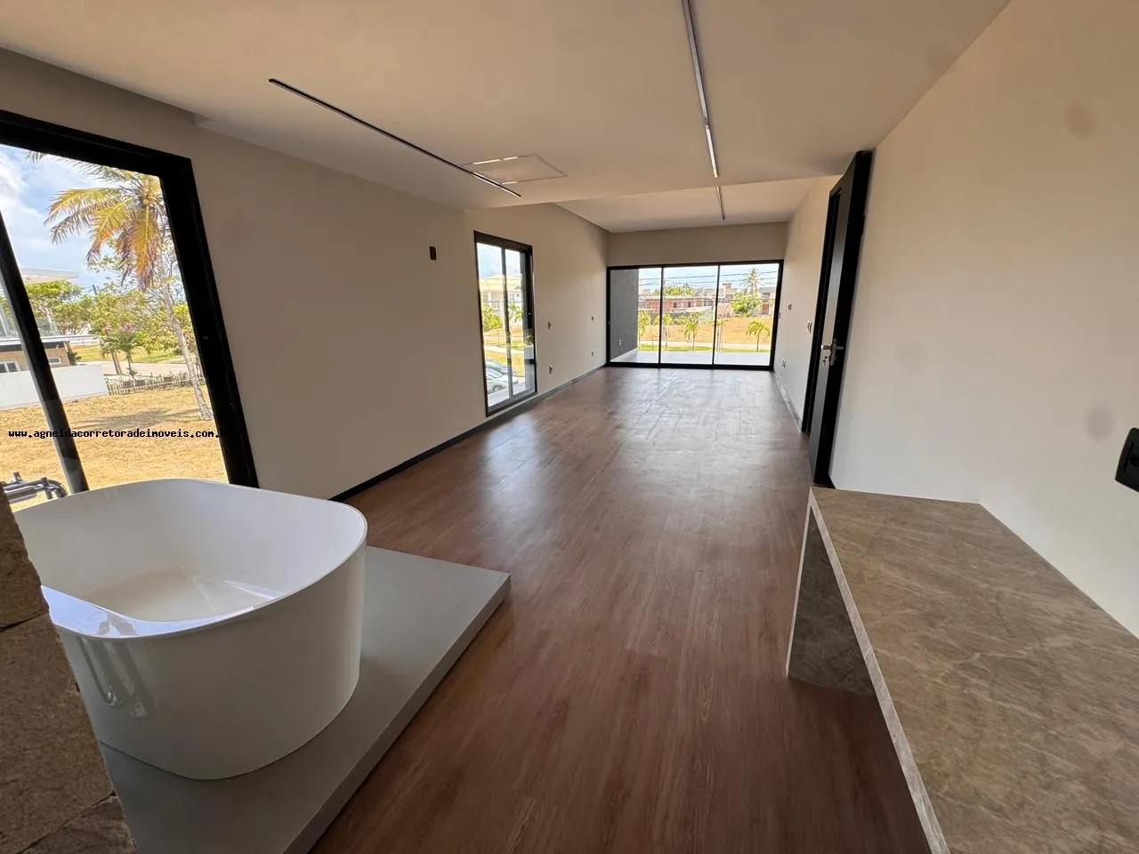 Imagem Casa em Condomínio para Venda em Parnamirim, Pium (Distrito Litoral), 5 dormitórios, 5 suítes, 6 banheiros, 4 vagas