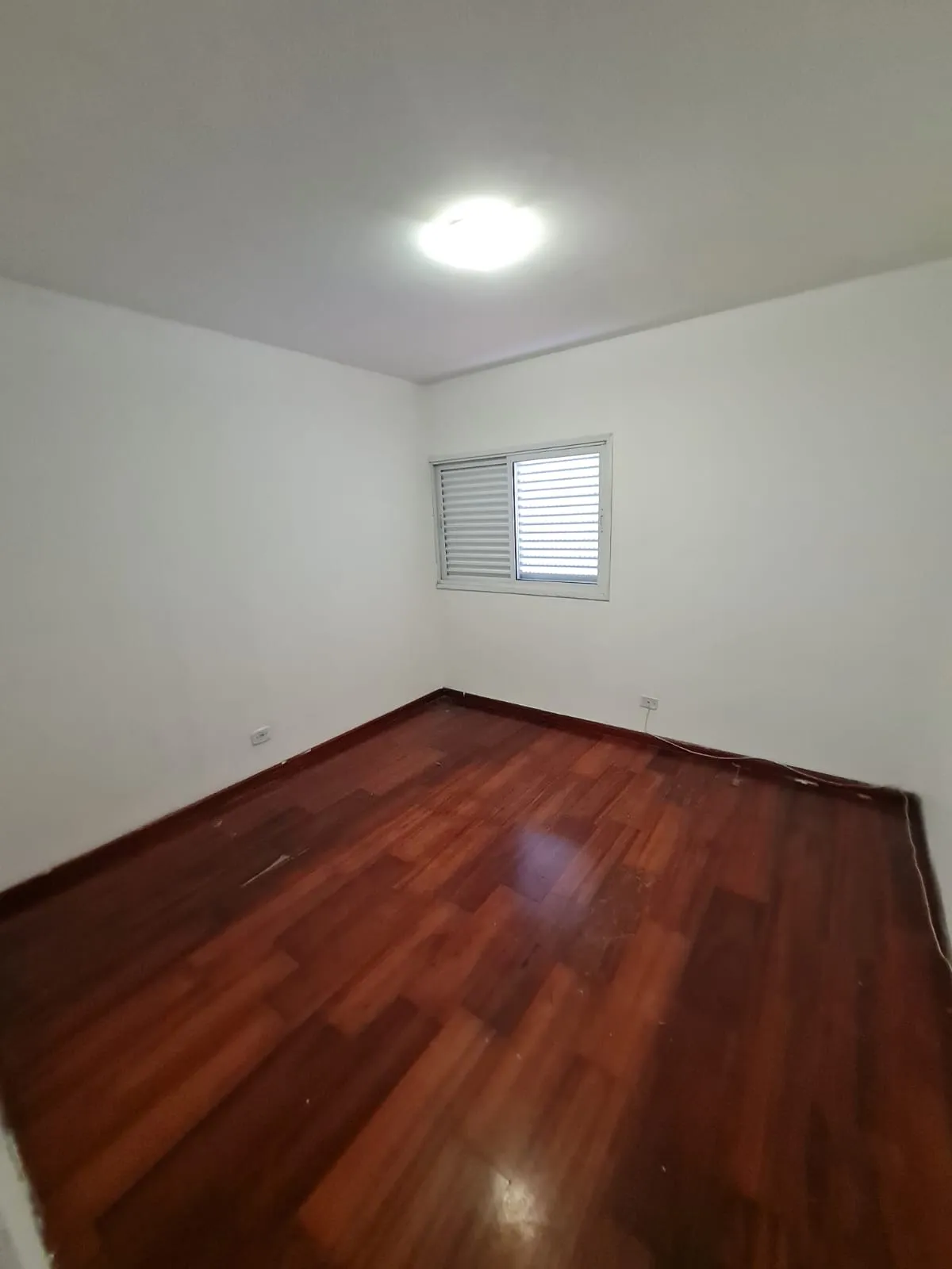 Imagem VENDO LINDO SOBRADO DE DOIS DORMITÓRIOS NO BAIRRO AMERICANÓPOLIS!