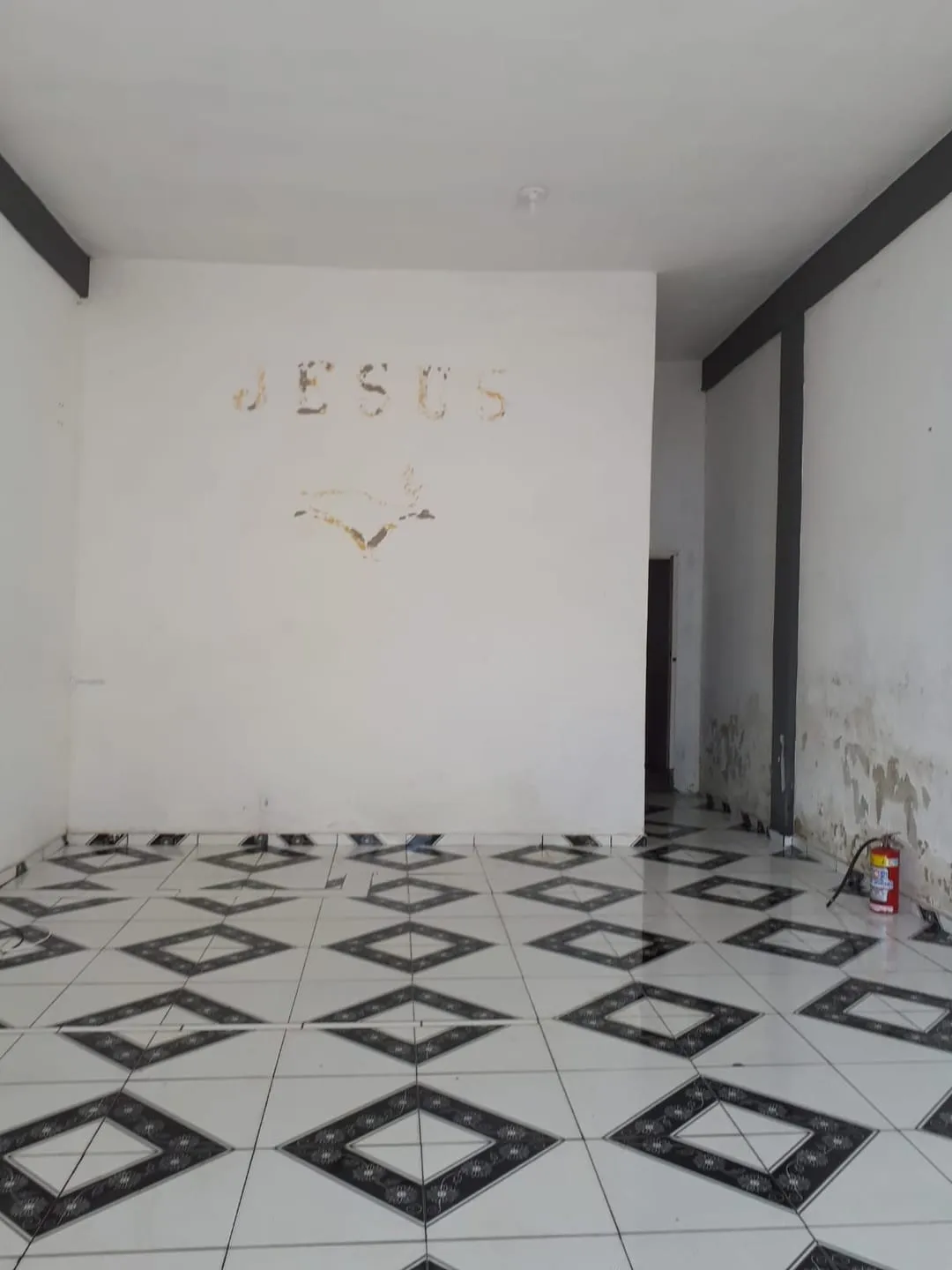 Imagem Comercial à venda 1 Quarto, 1 Suite, 1 Vaga, 267M², Chácaras Reunidas Brasil, Taubaté - SP