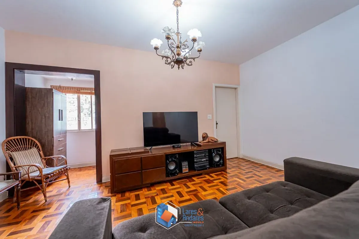 Imagem Casa para venda em Planalto Paulista com 3 quartos, sendo 1 suíte, 180m²