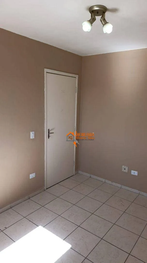 Imagem Apartamento com 2 dormitórios à venda, 53 m² por R$ 150.000,00 - Vila Nova Bonsucesso - Guarulhos/SP