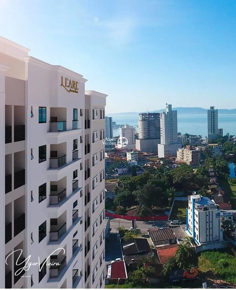 Imagem Vende-se apto prox ao mar em Itapema- 2 Quartos- R$ 630.000,00