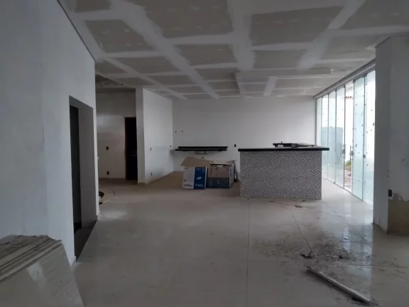 Imagem Linda casa com 3 pisos, Jd Estoril, venda