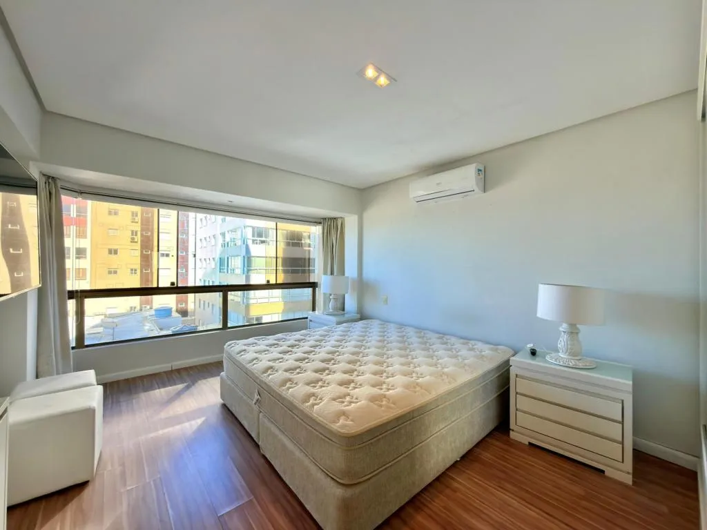 Foto do imóvel: Apartamento 3 Dormitórios - Bairro Navegantes em Rua Moema