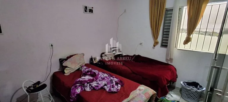 Imagem Sobrado com 3 Casas, 2 Dormitórios, 1 banheiro, terraço, Área de lazer grande, 1 vaga, escritura, no Alto da Boa Vista, Mauá-SP