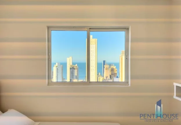 Imagem Apartamento Zona Central para Venda em Balneário Camboriú, CENTRO, 3 dormitórios, 3 suítes, 4 banheiros, 2 vagas