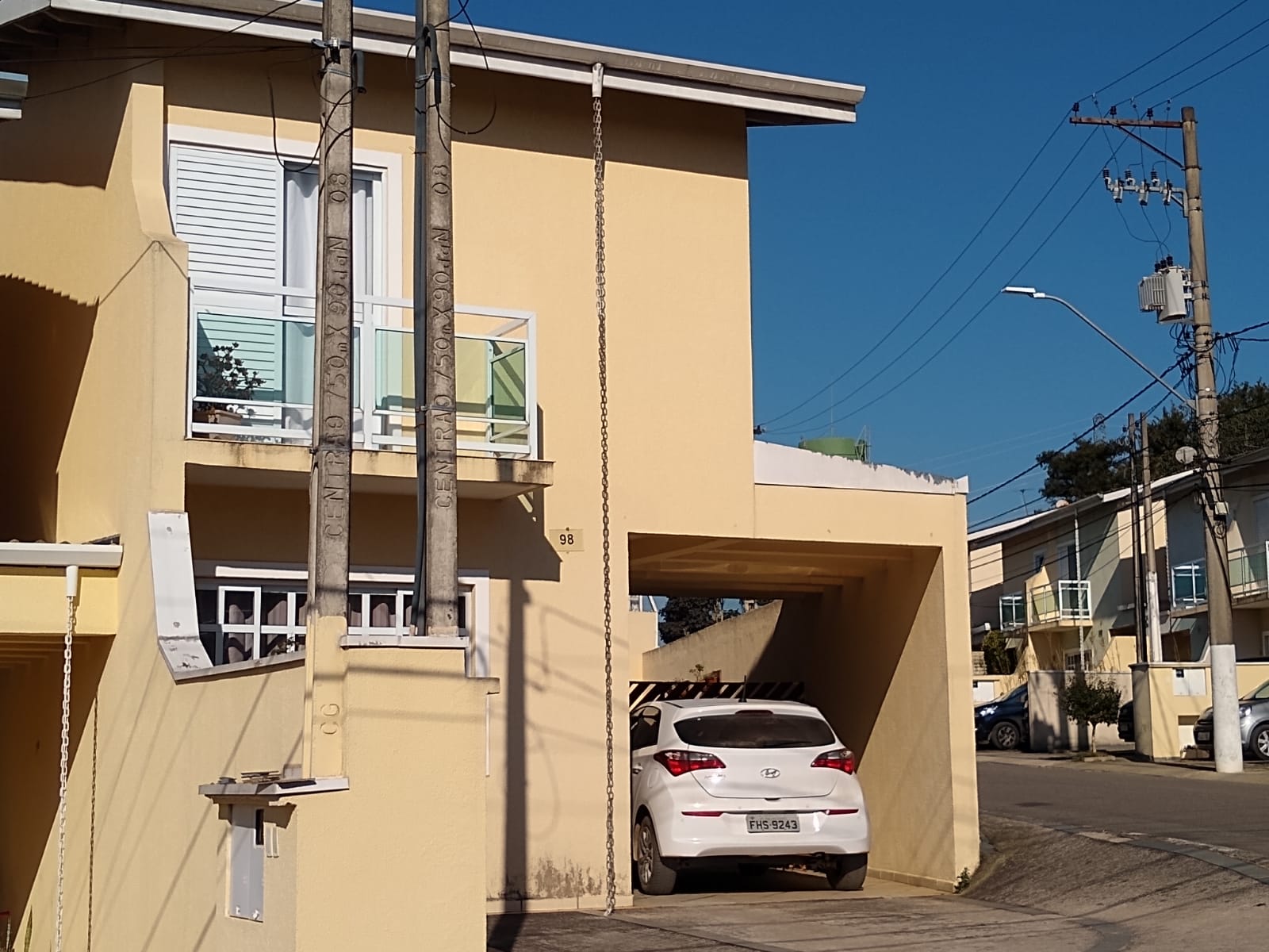 Imagem Casa de Condomínio com 3 Quartos à Venda, 119 metros em Vila Caputera - Mogi das Cruzes