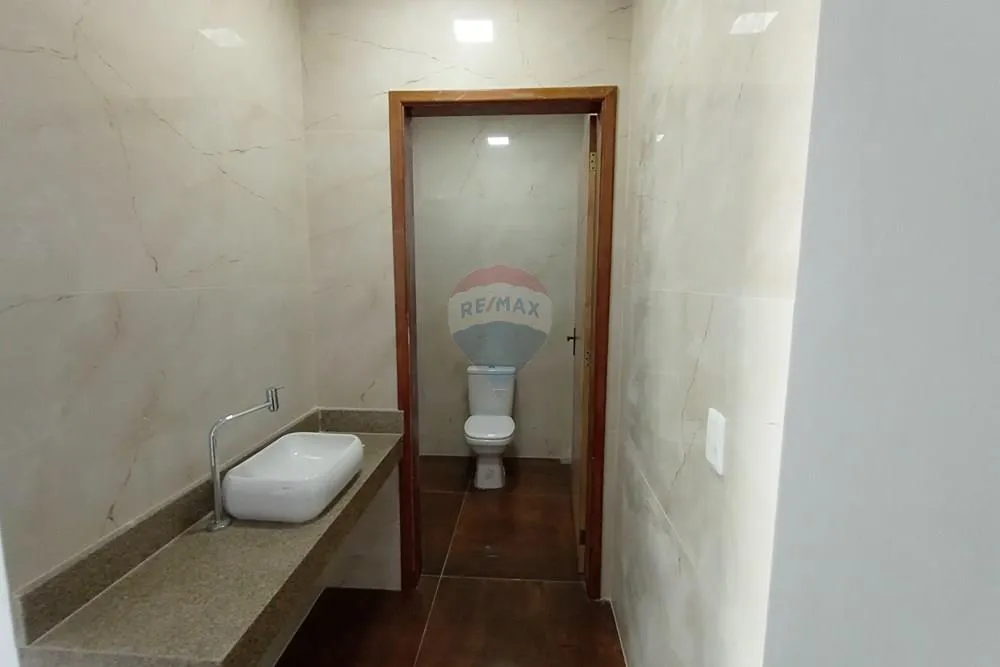 Imagem Casa com 3 quartos para venda em Pedra de Guaratiba