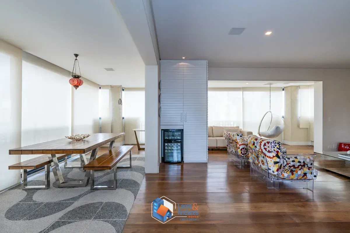 Imagem Apartamento para venda em Vila Nova Conceição com 3 quartos, sendo 3 suítes, 180m²