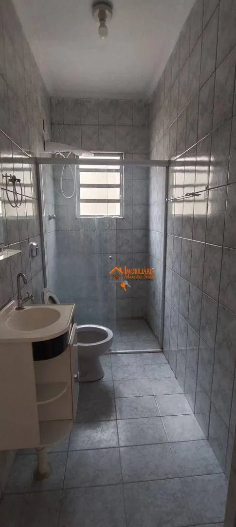 Imagem Casa com 3 dormitórios à venda, 311 m² por R$ 660.000,00 - Jardim Rosa de Franca - Guarulhos/SP
