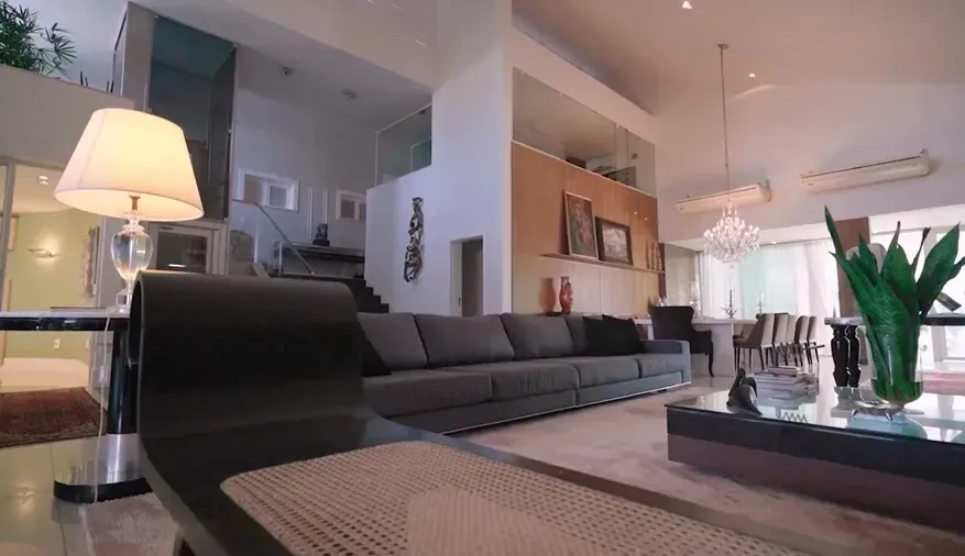 Imagem Casa com 5 Quartos à Venda, 1.600 m² em De Lourdes - Fortaleza