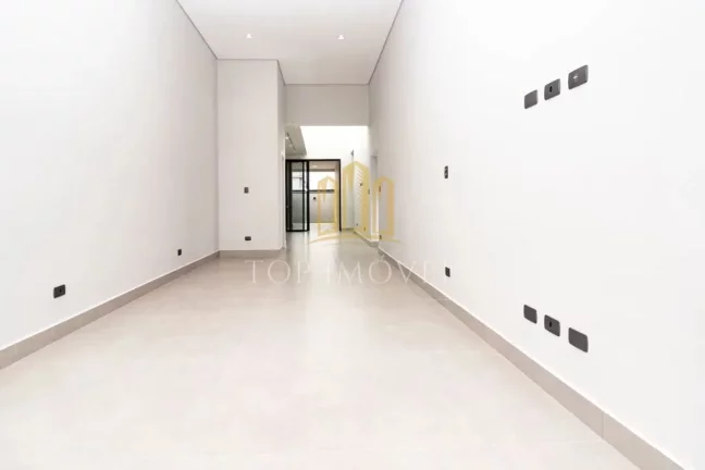 Imagem Magnifica casa Nova três dormitórios suite master espaço gourmet em condominio fechado