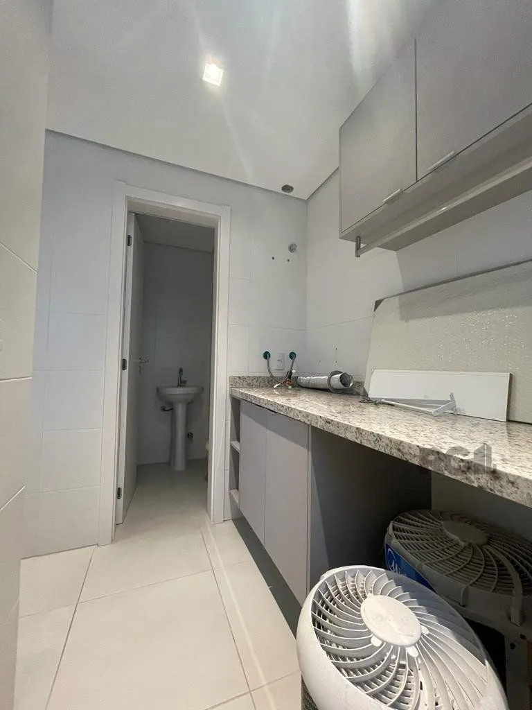 Imagem Duplex maravilhoso de frente com sacada