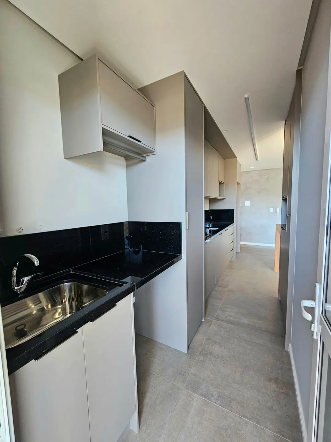 Imagem Apartamento à venda em Caxias do Sul, Santa Catarina, com 2 quartos, 69.07m2