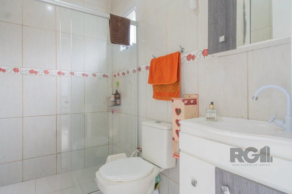 Imagem Casa Condominio para Venda - 200m², 3 dormitórios, 2 vagas - Vila Nova