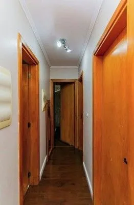 Imagem Apartamento de frente com vista panorâmica, sacada,3 dormitórios,1suíte para venda no bairro Centro Histórico em Porto Alegre/RS.