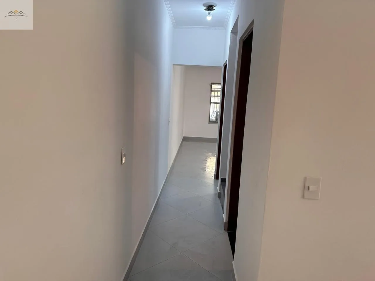 Imagem Sobrado à venda no Pq. Marajoara em Santo André 3 dorm. 2 wc 2 vgs. reformado