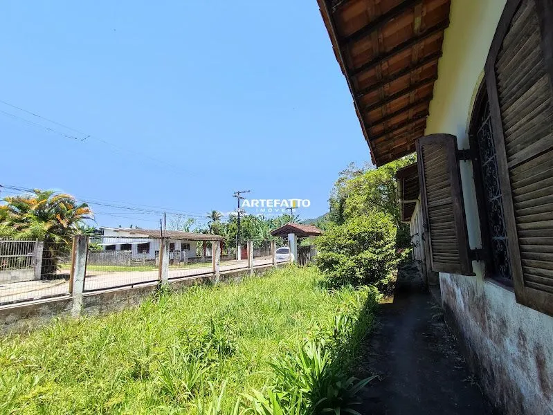 Imagem Casa à venda em Ubatuba, Barra Seca, com 3 quartos, 165m2