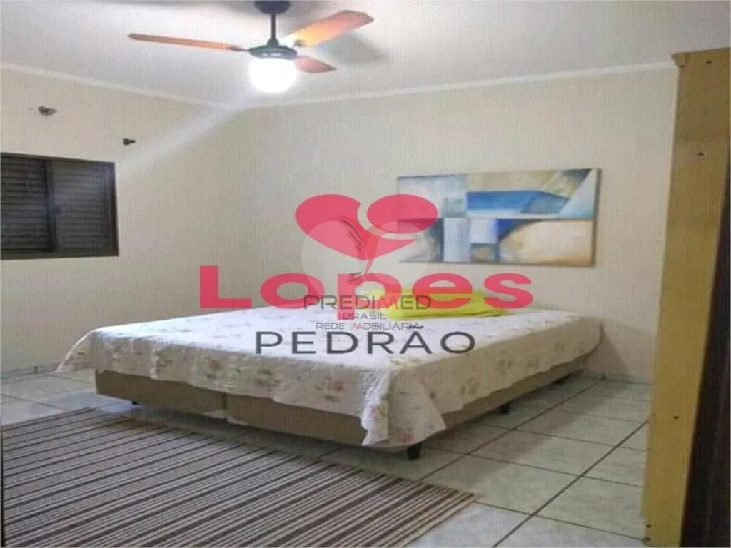 Imagem Casa de 3 quartos, 275m² no bairro Jardim Ubirama, em Lençóis Paulista