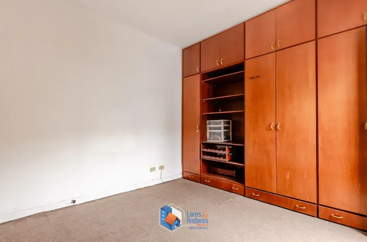 Imagem Casa para venda em Vila Mariana com 3 quartos, 200m²