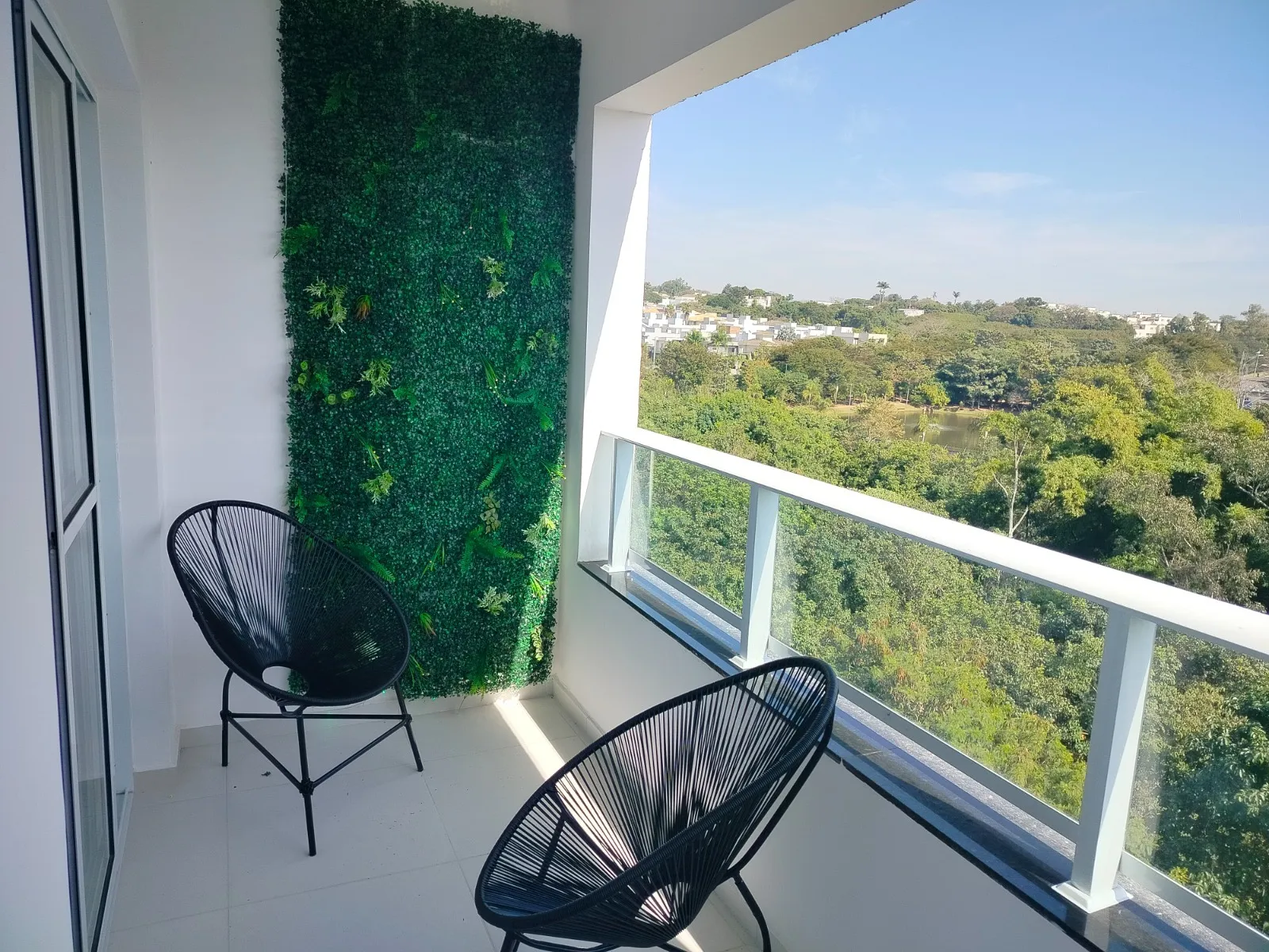 Imagem Apartamento Mobiliado com Três Dormitorios no Coração do Parque Campolim