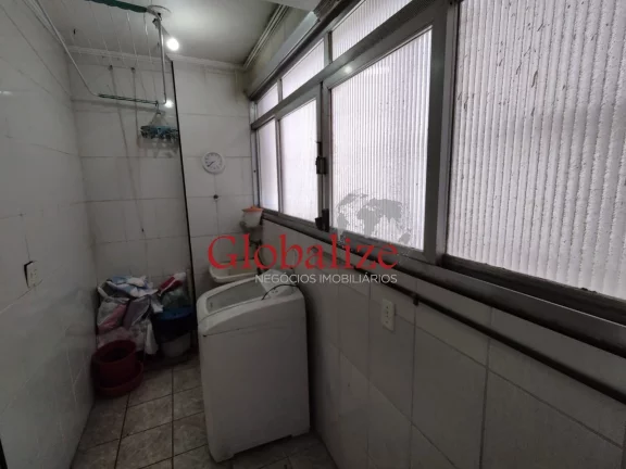 Imagem Apartamento com 2 Quartos e 2 banheiros à Venda na avenida da praia do Gonzaga em Santos (SP) por R$.635.000,00