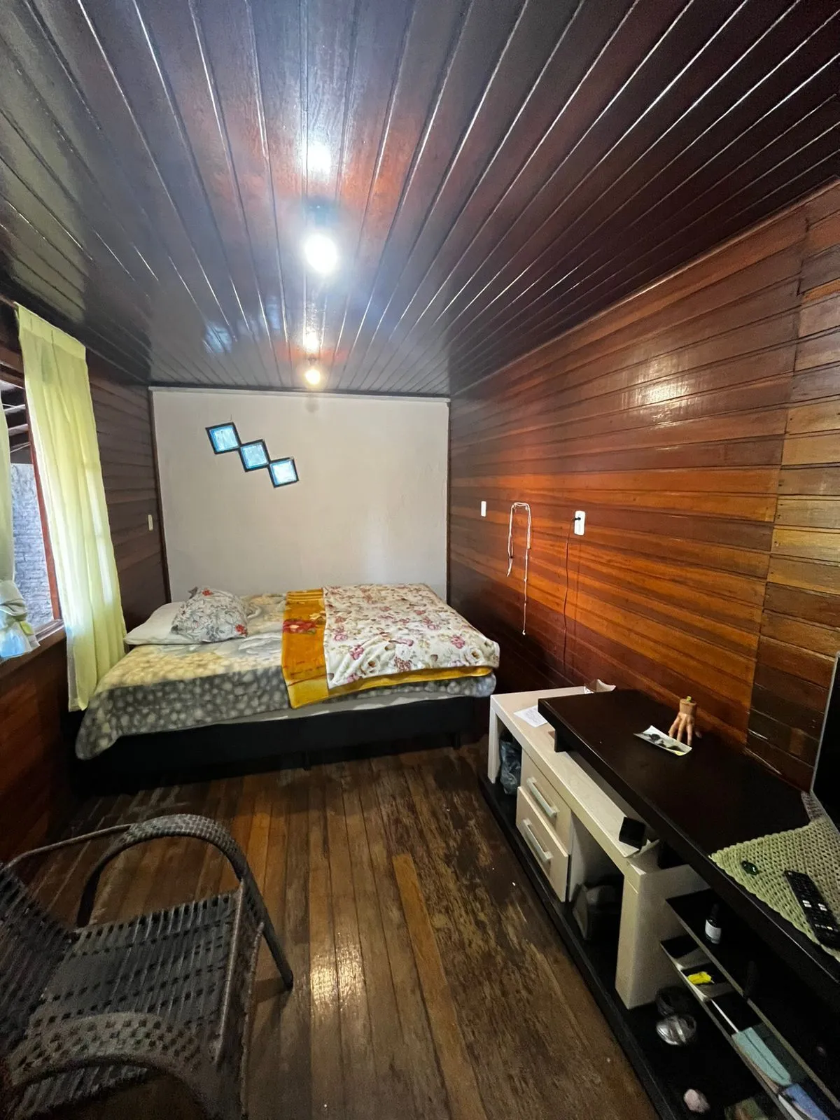 Imagem Terreno de 326m², com 02 casas de Madeira em excelentes condições, Passo d'areia