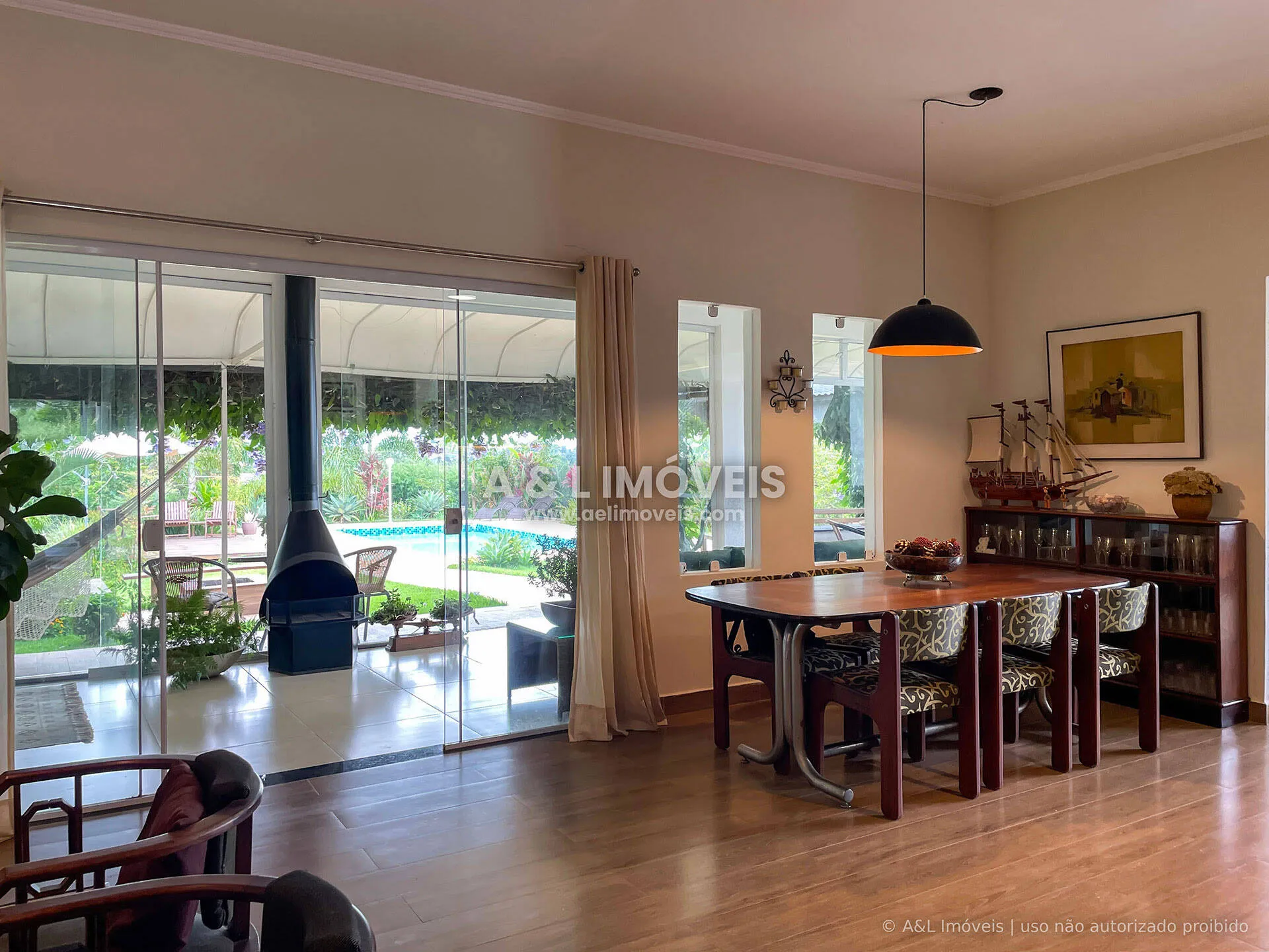 Imagem Casa à venda em Taubaté | terreno de 2.000 m² e 6 vagas