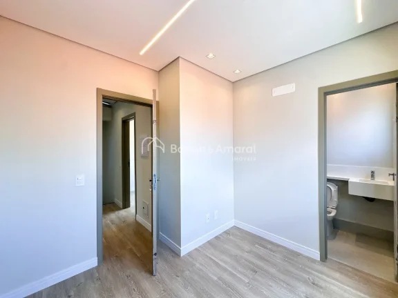 Imagem Novo conceito, acabamento diferenciado, casa triplex, em condomínio com apenas 13 unidades, muito b...