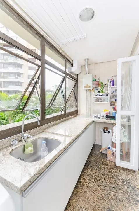 Imagem Apartamento 4 dorms à venda Rua Ciro Gavião, Bela Vista - Porto Alegre