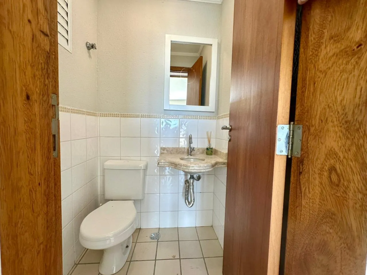 Imagem Apartamento no Edifício Mediterraneé no Campolim com 3 dormitórios, varanda ampla e localização privilegiada