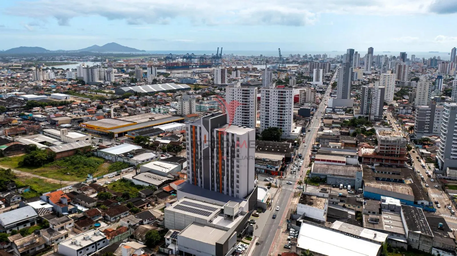 Imagem Estúdio Completo no São João/Centro em Itajaí | R$ 20 mil de Entrada + 100x Direto