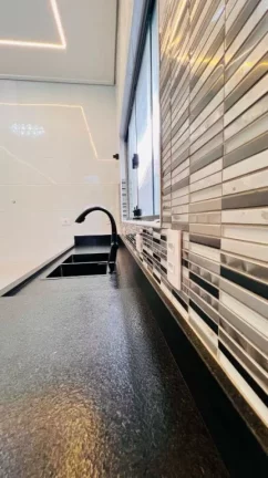 Imagem OPORTUNIDADE INCRÍVEL!!! Casa alto padrão no bairro Caiçara com 3 dormitórios e suítes!