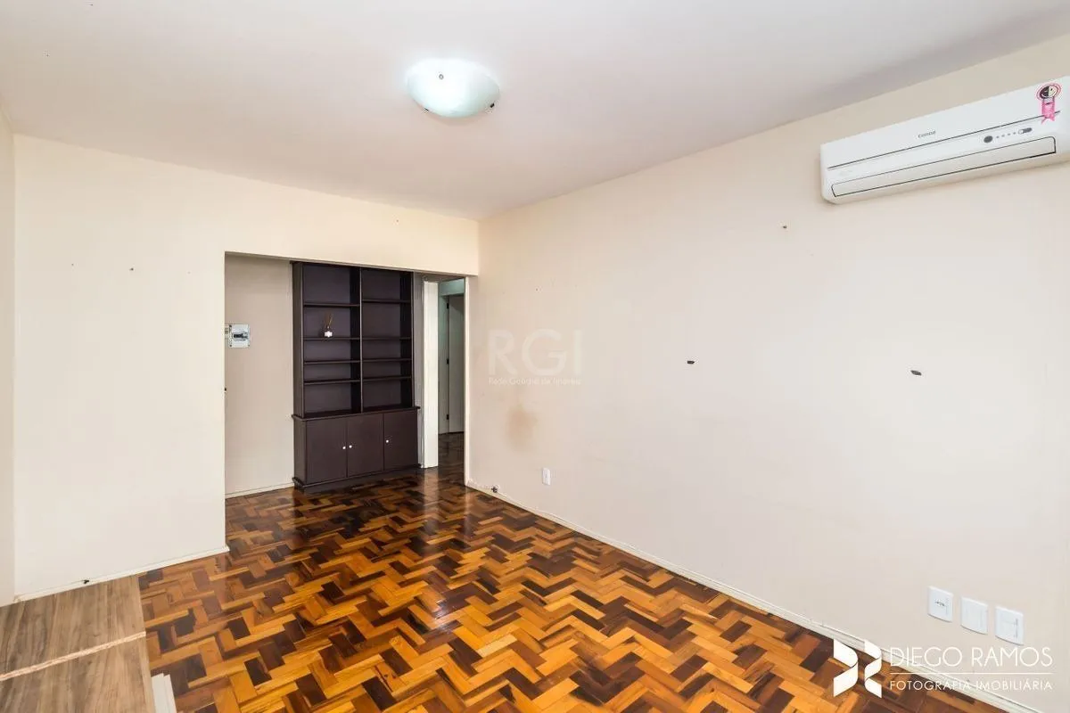 Imagem Apartamento para Venda - 82m², 3 dormitórios, sendo 1 suite, 1 vaga - Menino Deus