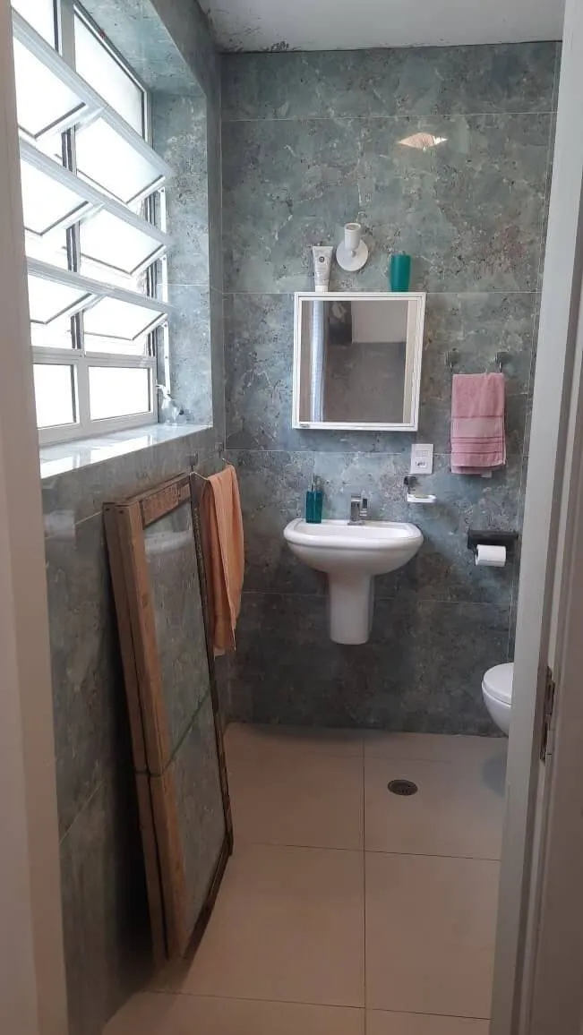 Imagem Apartamento Bela Vista - 85M², 2 Dorms, 1 Suíte, Varanda, Dispensa.