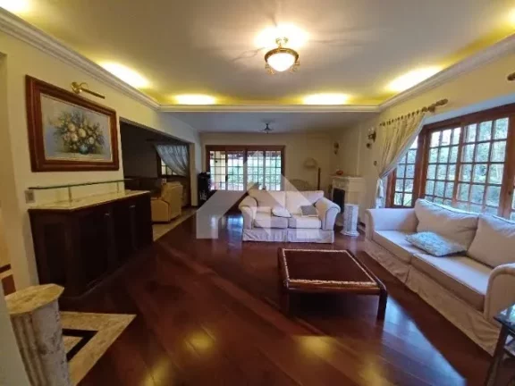 Imagem Casa de Condomínio em Alphaville - Santana de Parnaíba