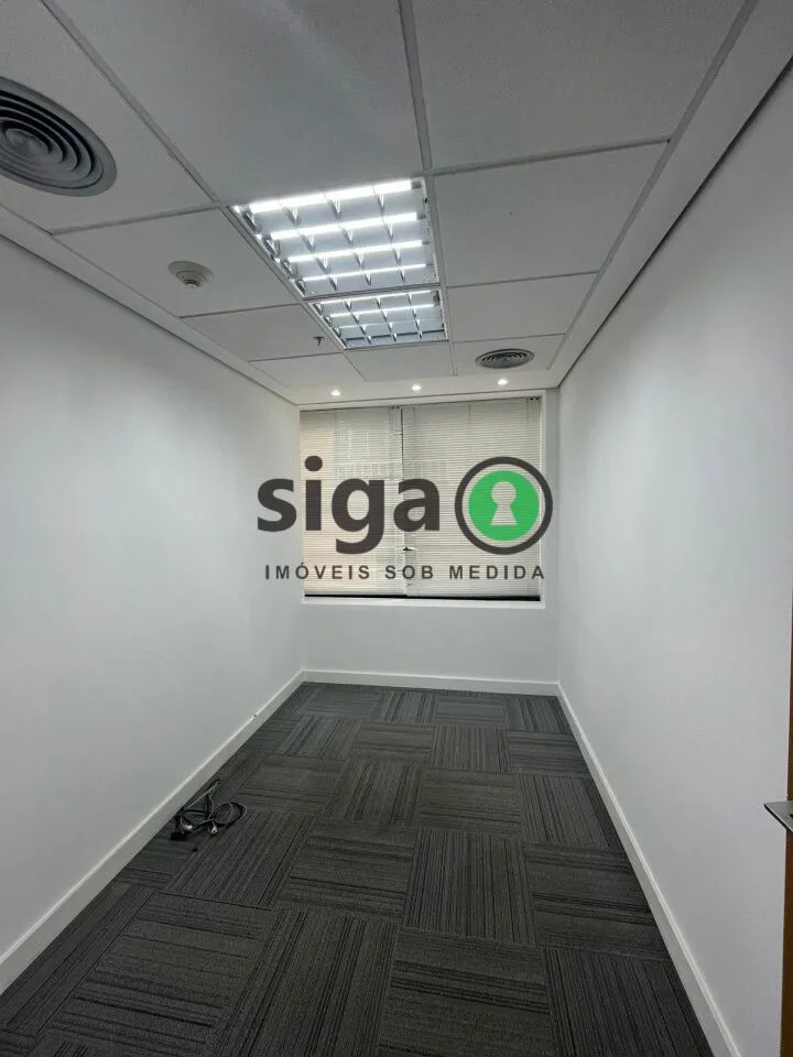 Imagem Sala Comercial e 4 banheiros para Locação, 290 m² por R$ 41.000,00