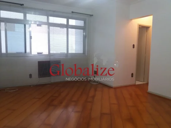 Foto do imóvel Apartamento à venda próximo a praia com 2 dormitórios e 1 vaga no bairro do Gonzaga em Santos por R$ 740.000,00