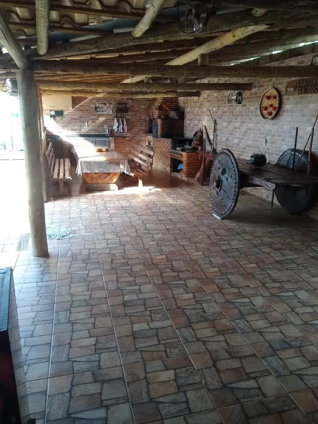Imagem Vendo linda chácara em Crucilândia/MG com 1.200 m² de área total