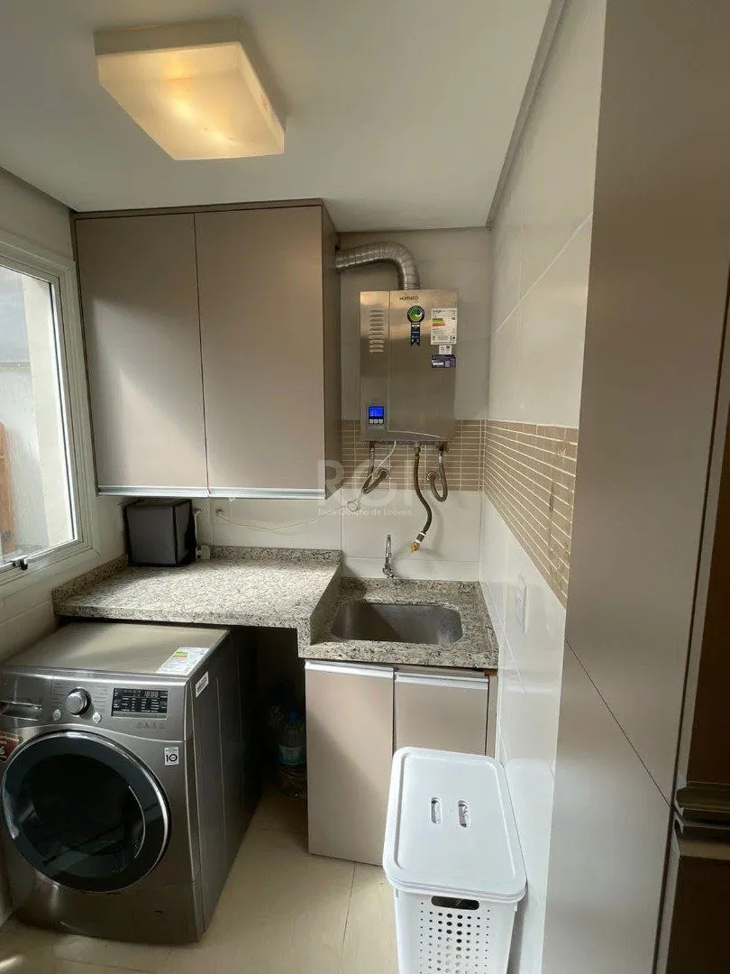 Imagem Sobrado para Venda - 132.69m², 2 dormitórios, sendo 1 suites, 1 vaga - Hípica