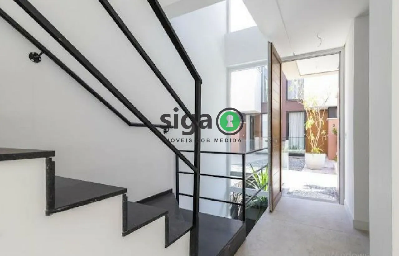 Imagem Casa em Condomínio a venda no Alto da Boa Vista com 4 quartos